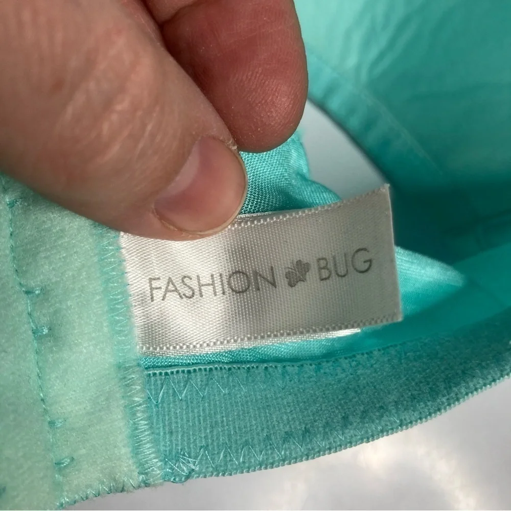 Fashion Bug underwire Bra teal size 40D‎